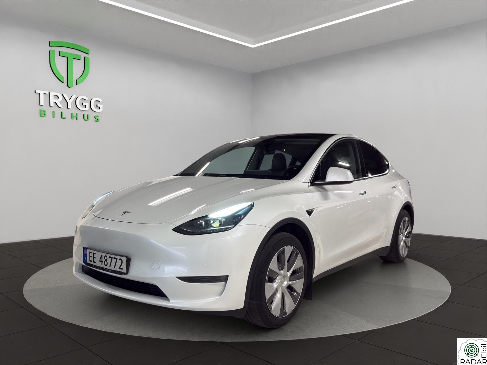 TESLA Model Y Long Range AWD / 1-Eier / Ny-EU / Hengerfeste /Strøken