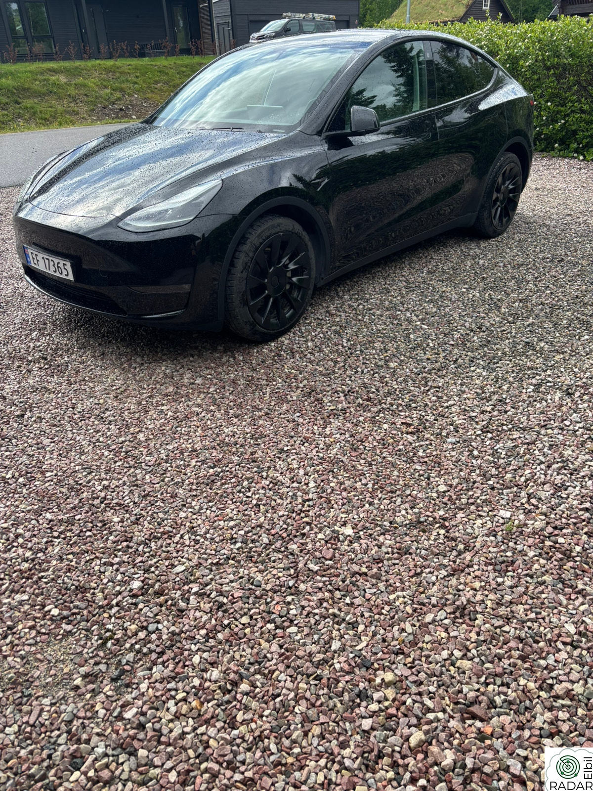 TESLA Model Y Long Range 533 WLTP/AWD/75KWH/premium