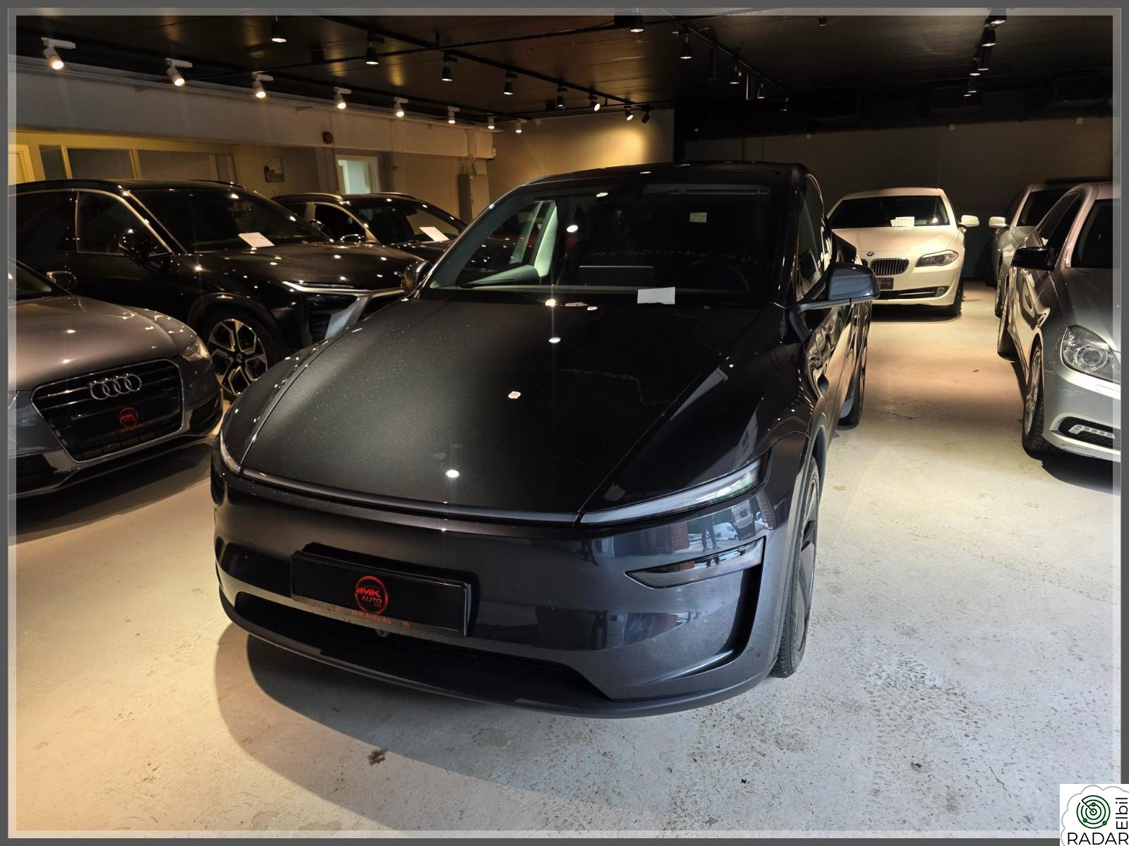 TESLA Model Y Premium Long Range 4x4. H.feste. Stealth grey