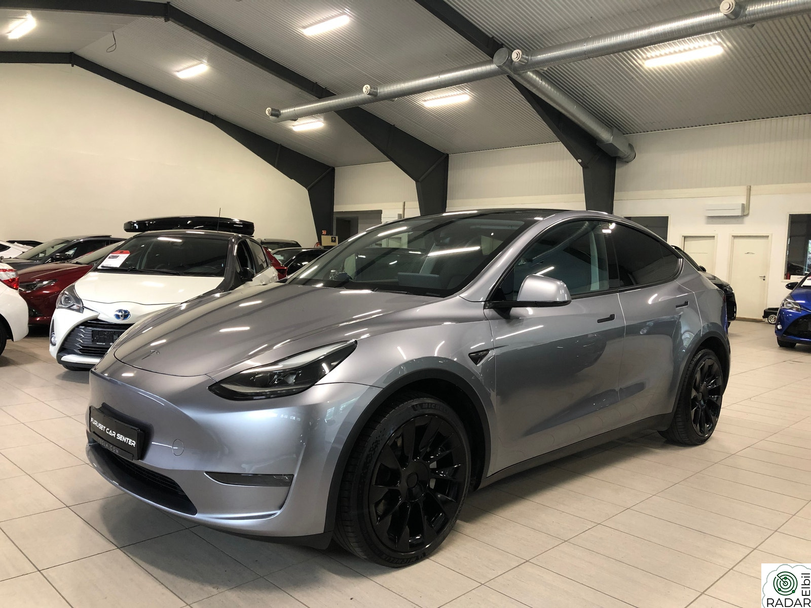 TESLA Model Y LONG RANGE, AWD,RYZEN, KROK,PANO, AP,PREMIUM,NORSK,20"+