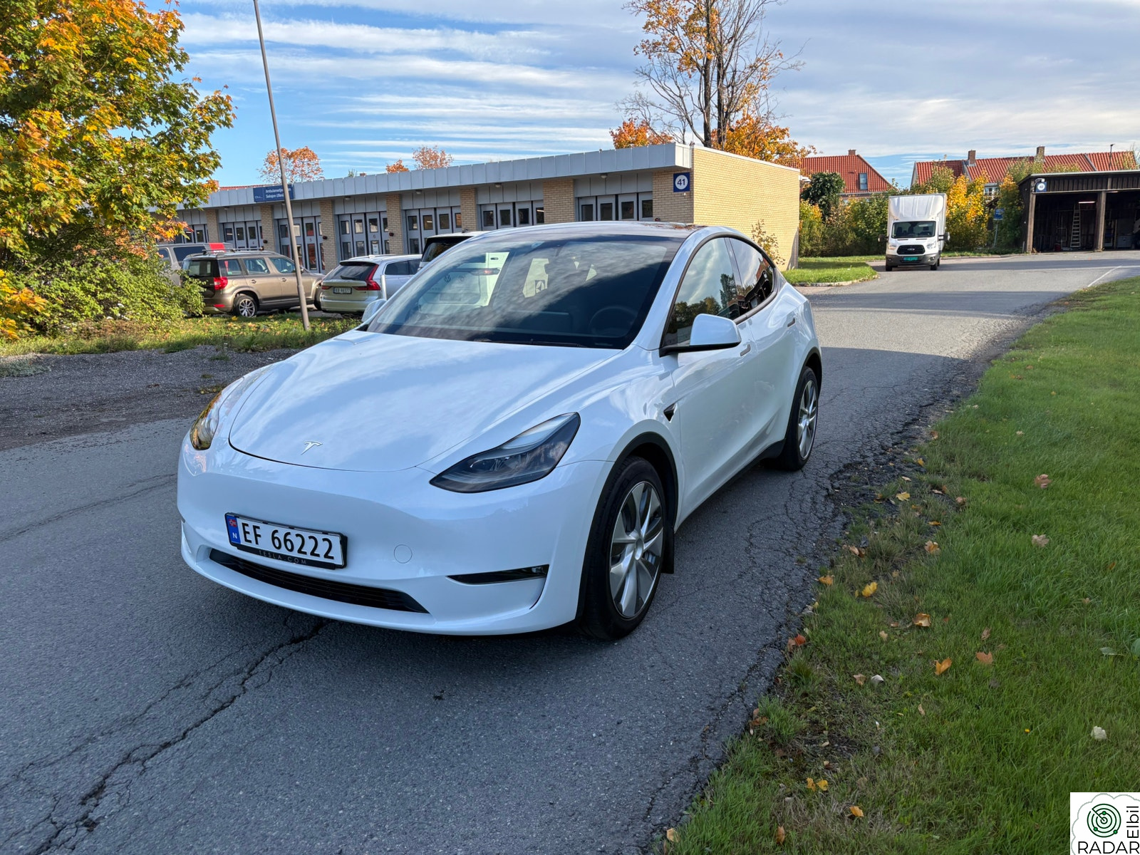 TESLA Model Y Long Range AWD