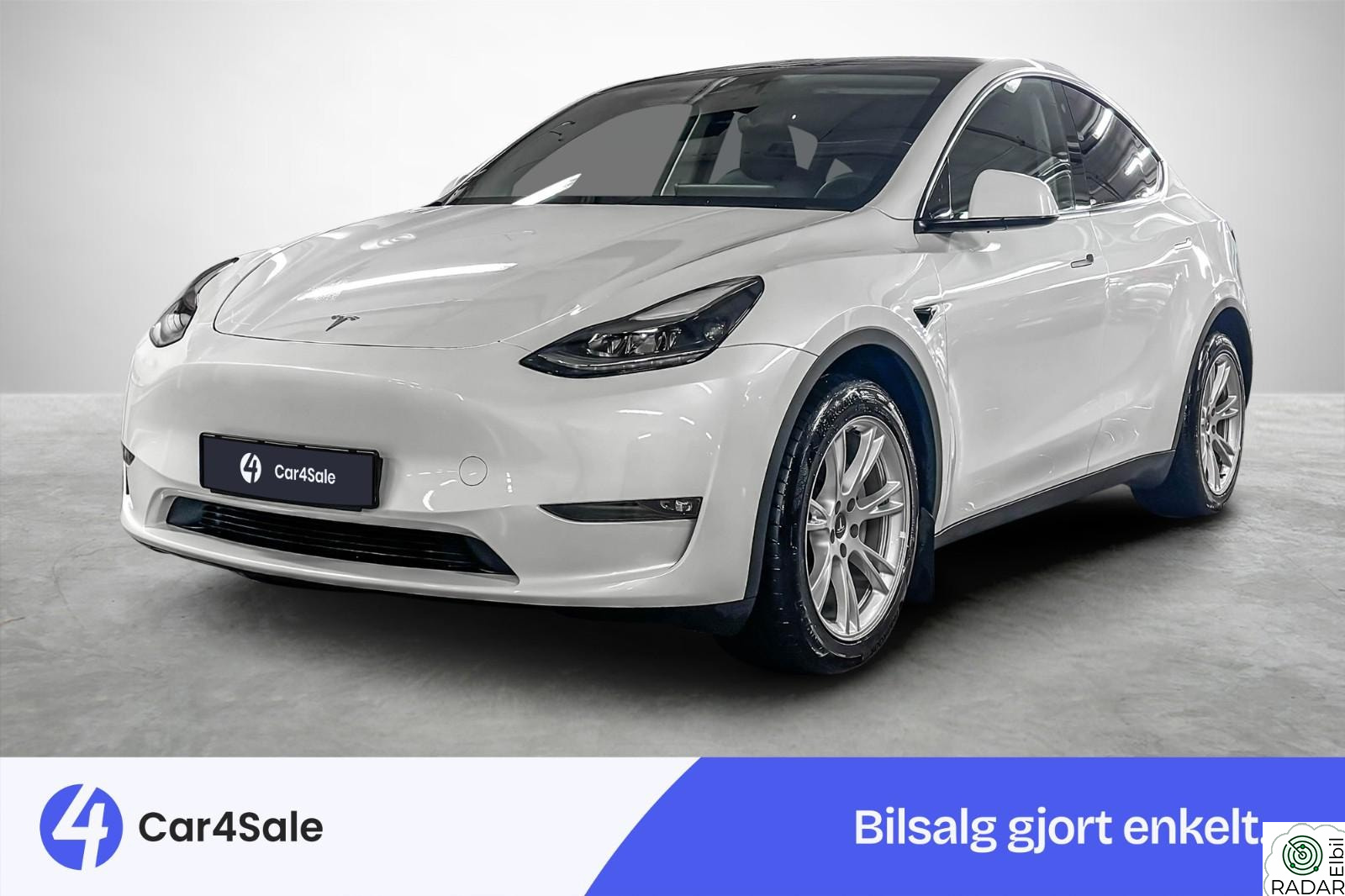 TESLA Model Y Long Range AWD 533km / 1-Eier / H.Feste / AP / Premium