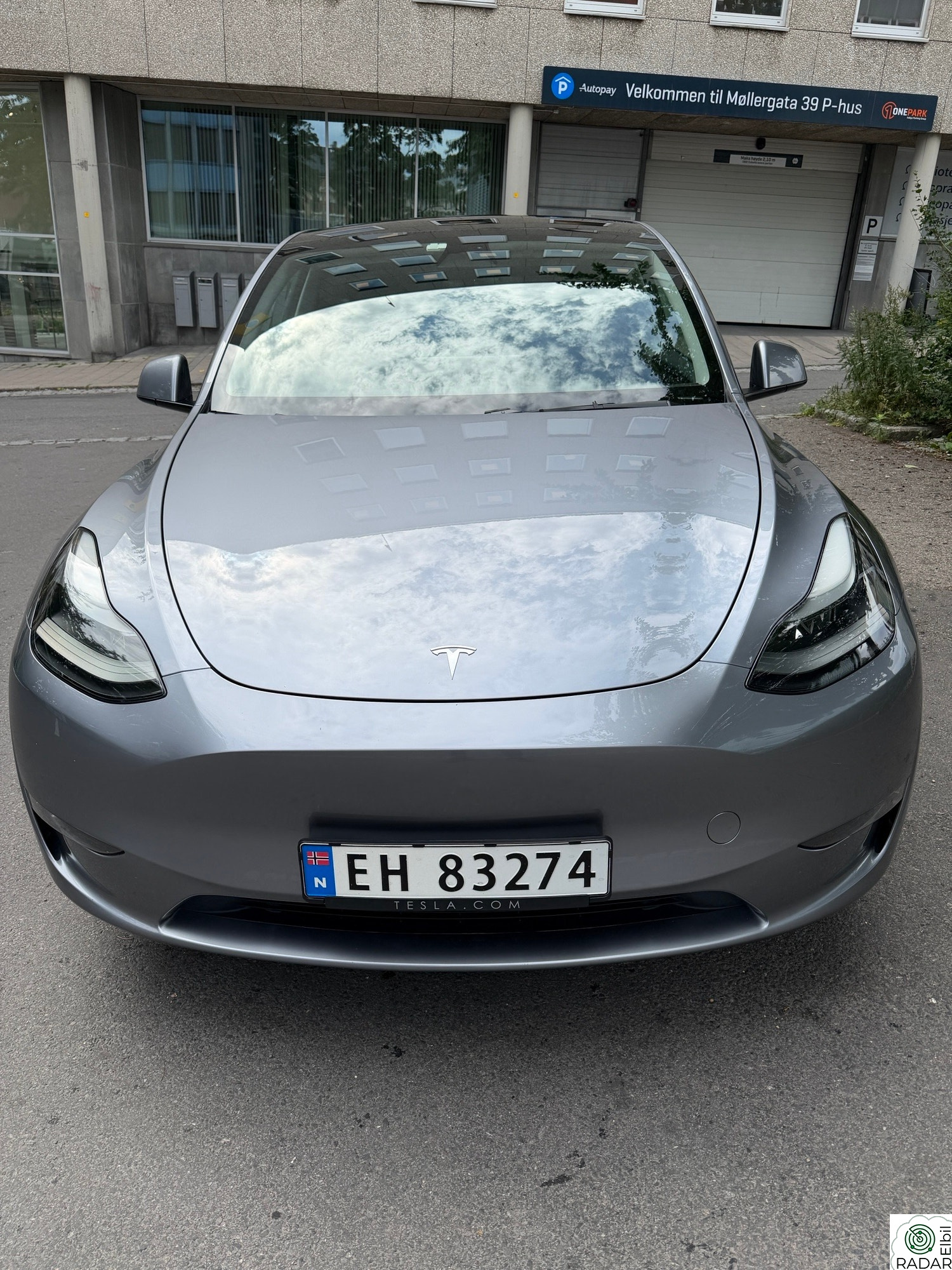 TESLA Model Y Long Range AWD