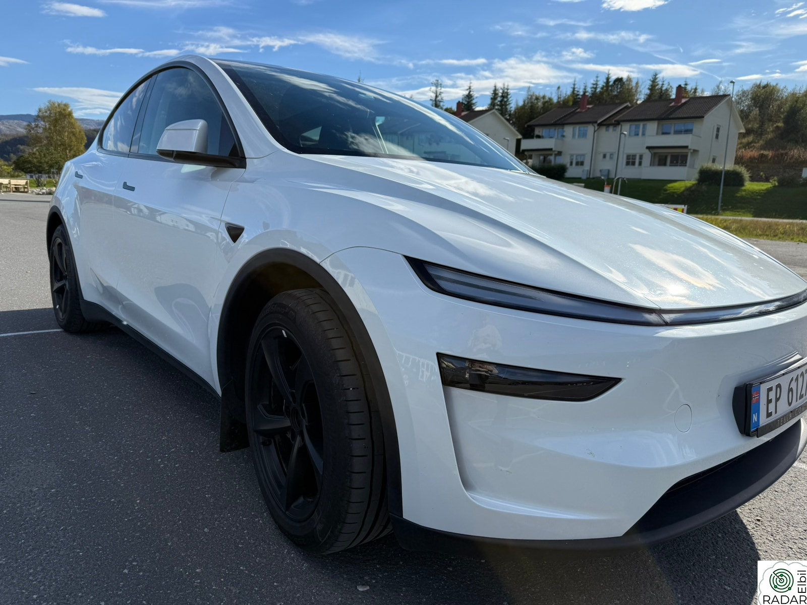 TESLA Model Y Juniper LR AWD. Reg des.-25.