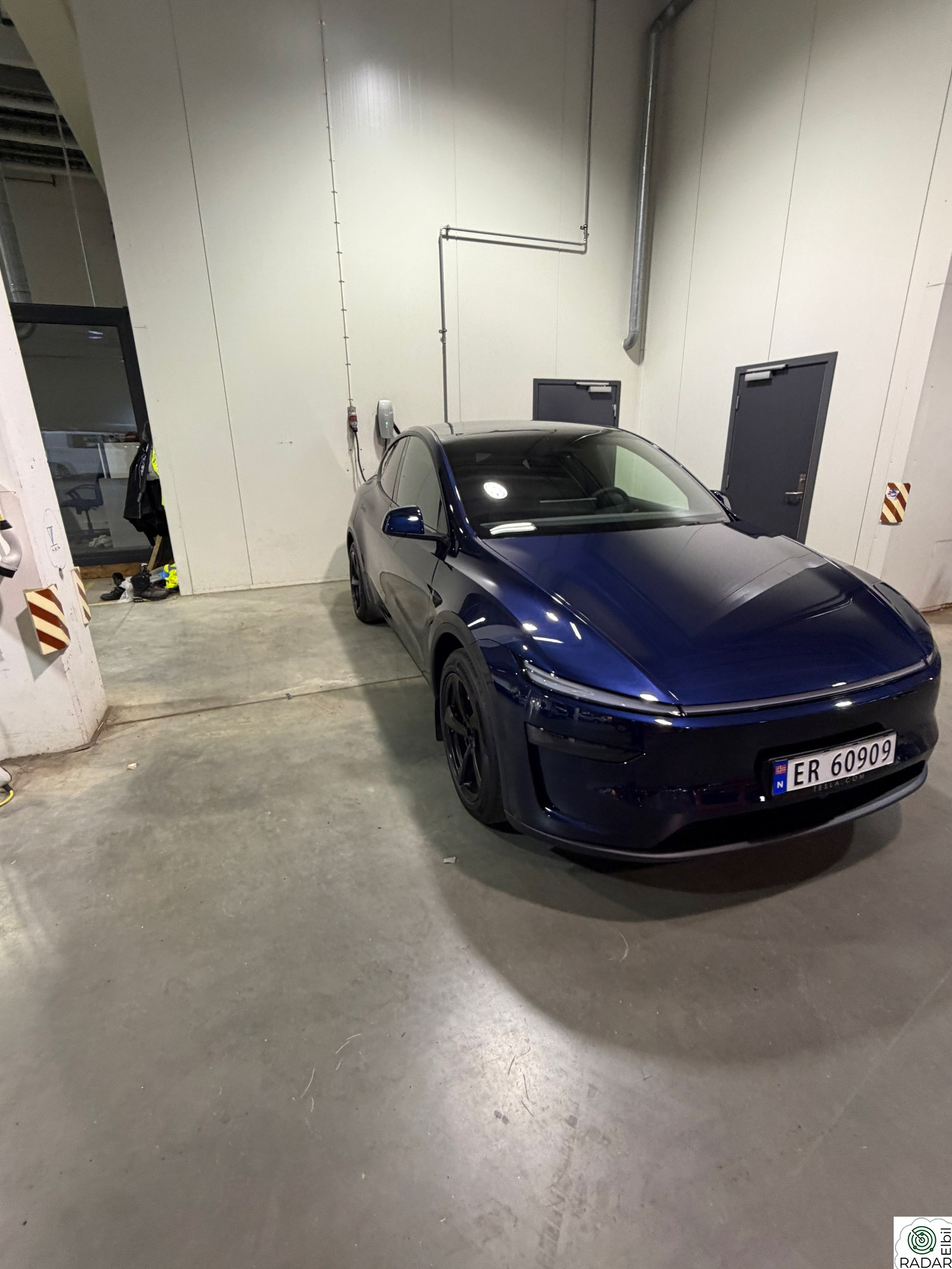 TESLA Model Y Premium Long Range AWD