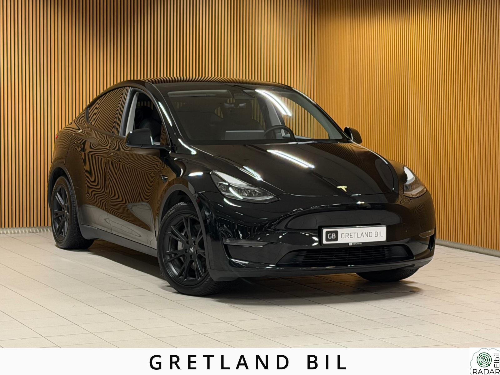 TESLA Model Y LONG RANGE/KAMERA/NAVI/507WLTP/AWD/SKINN/20"/NORSK!