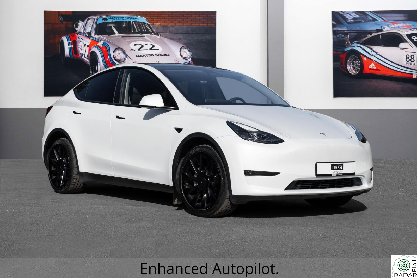 TESLA Model Y Long Range AWD 533km/AP3/Ryzen/Premium