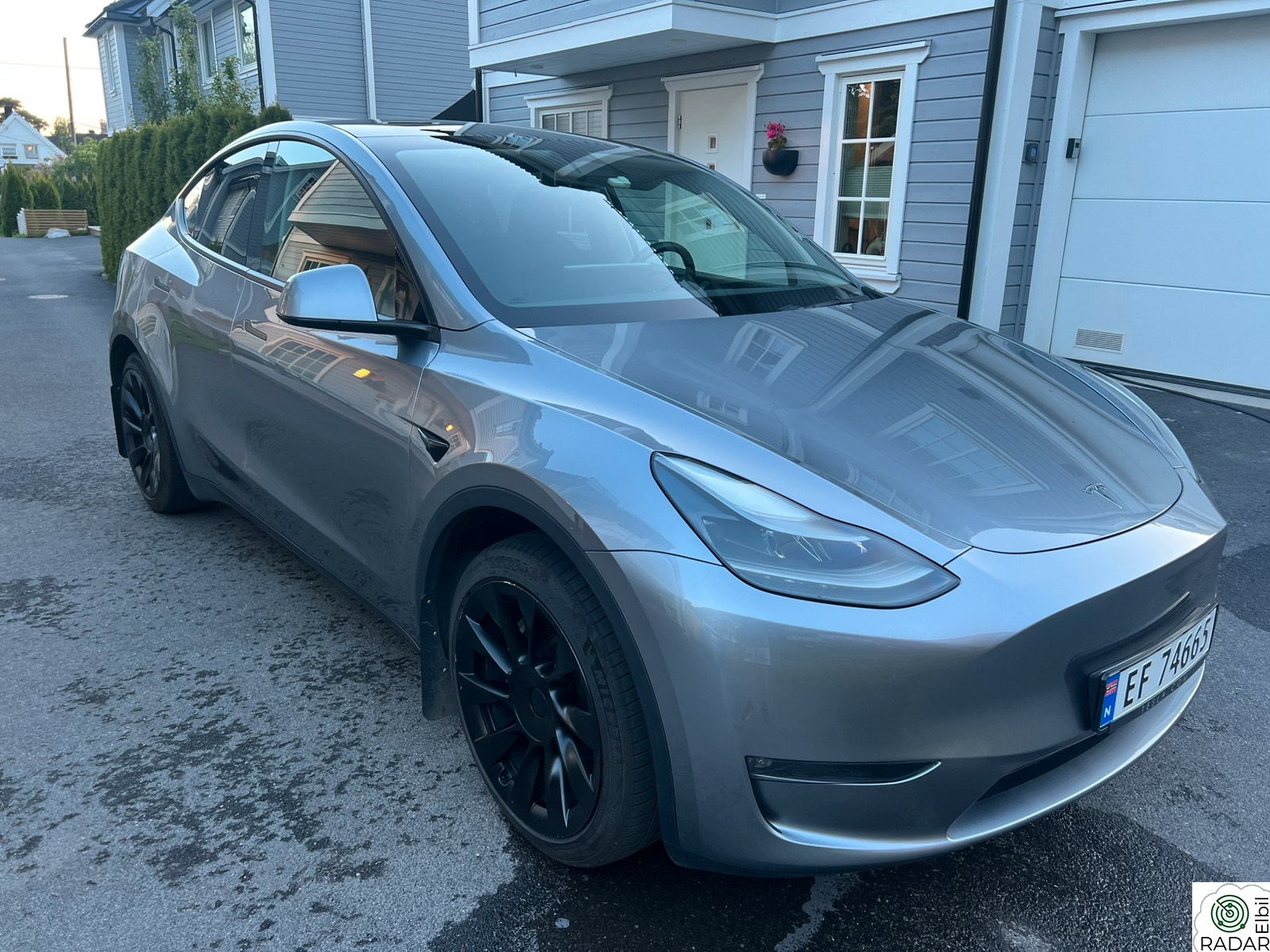 TESLA Model Y Long Range AWD