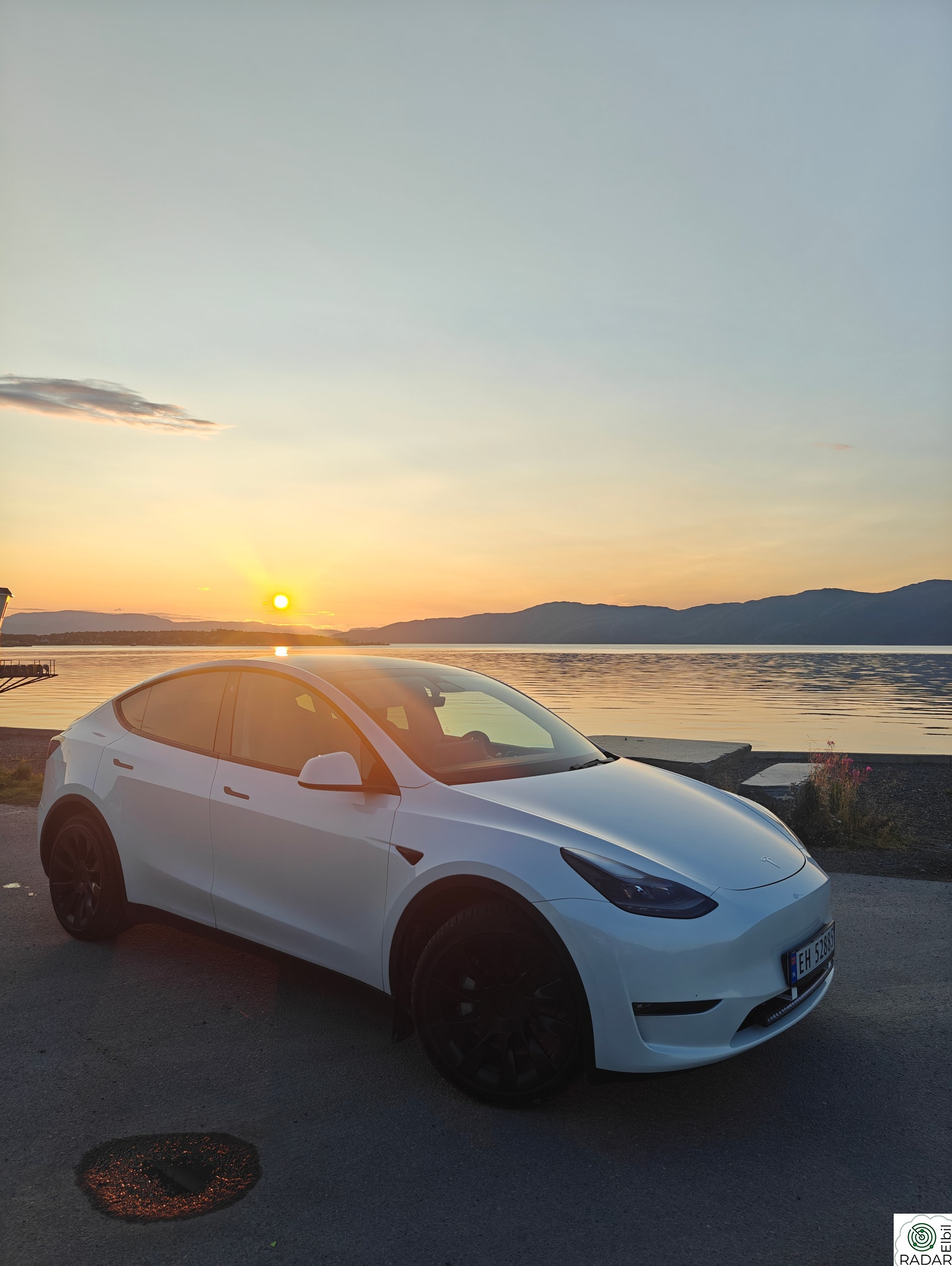 TESLA Model Y Long Range AWD