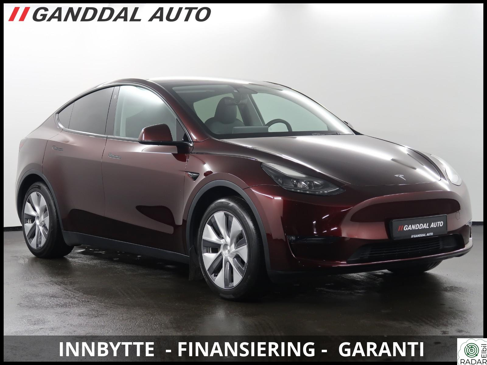 TESLA Model Y LONGE RANGE AWD / KROK / KAMERA / SKINN / ACC / DITEC +