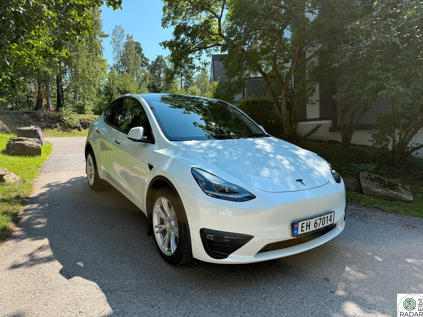 TESLA Model Y Long Range AWD