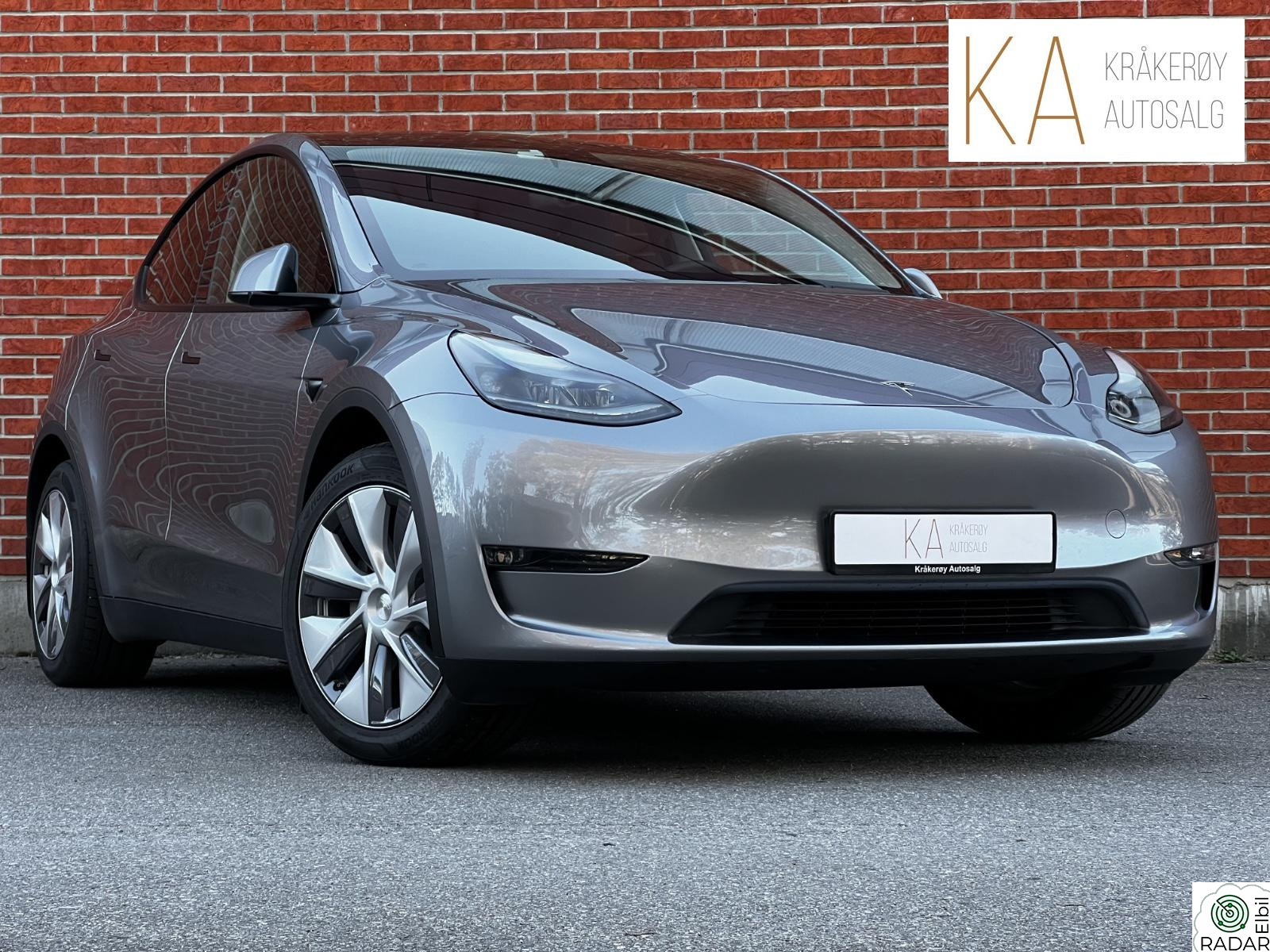 TESLA Model Y LONG RANGE/AWD/QUICKSILVER/H.FESTE/PREMIUM