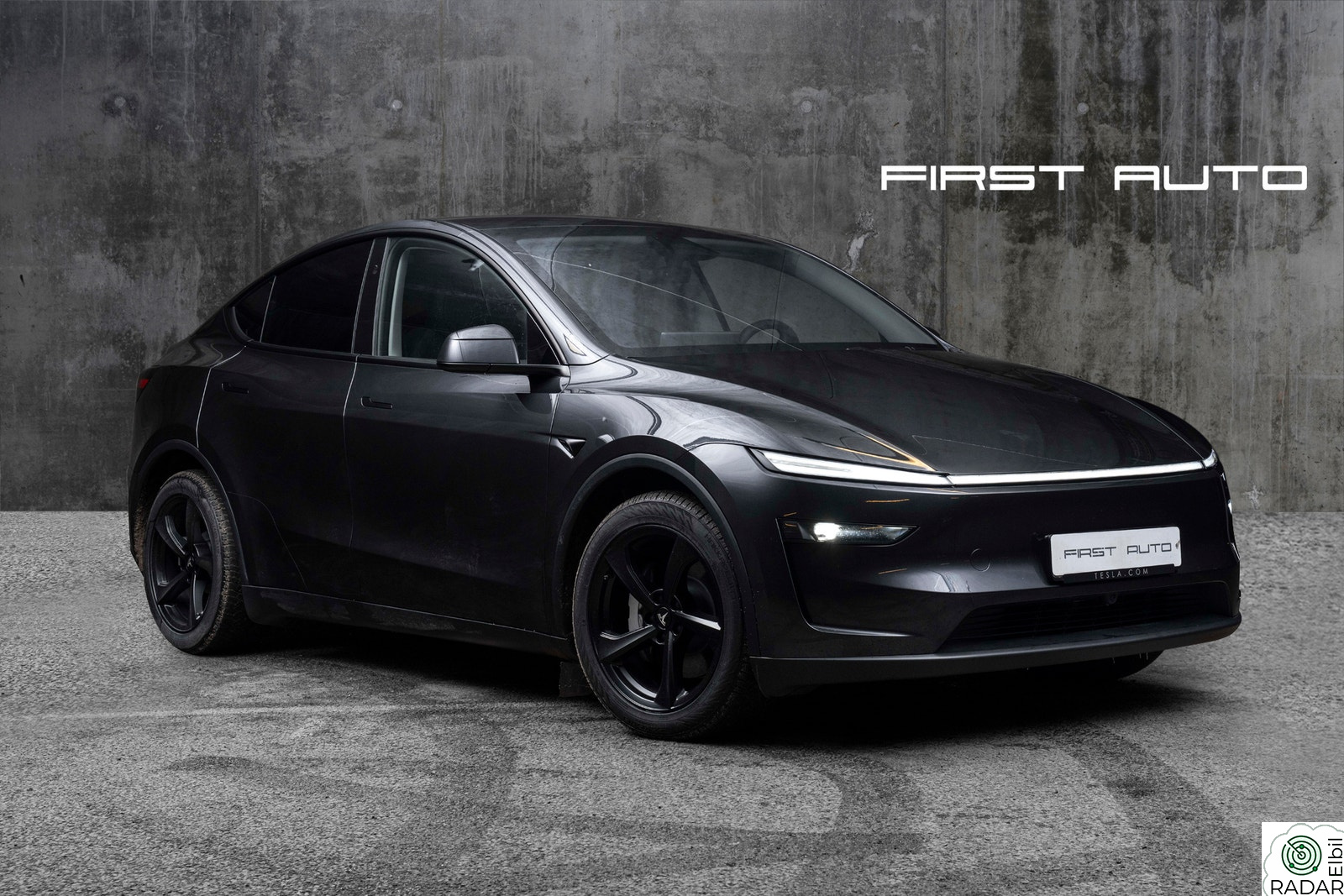 TESLA Model Y Long Range AWD KROK JUNIPER AP KR 6.500,-/MND