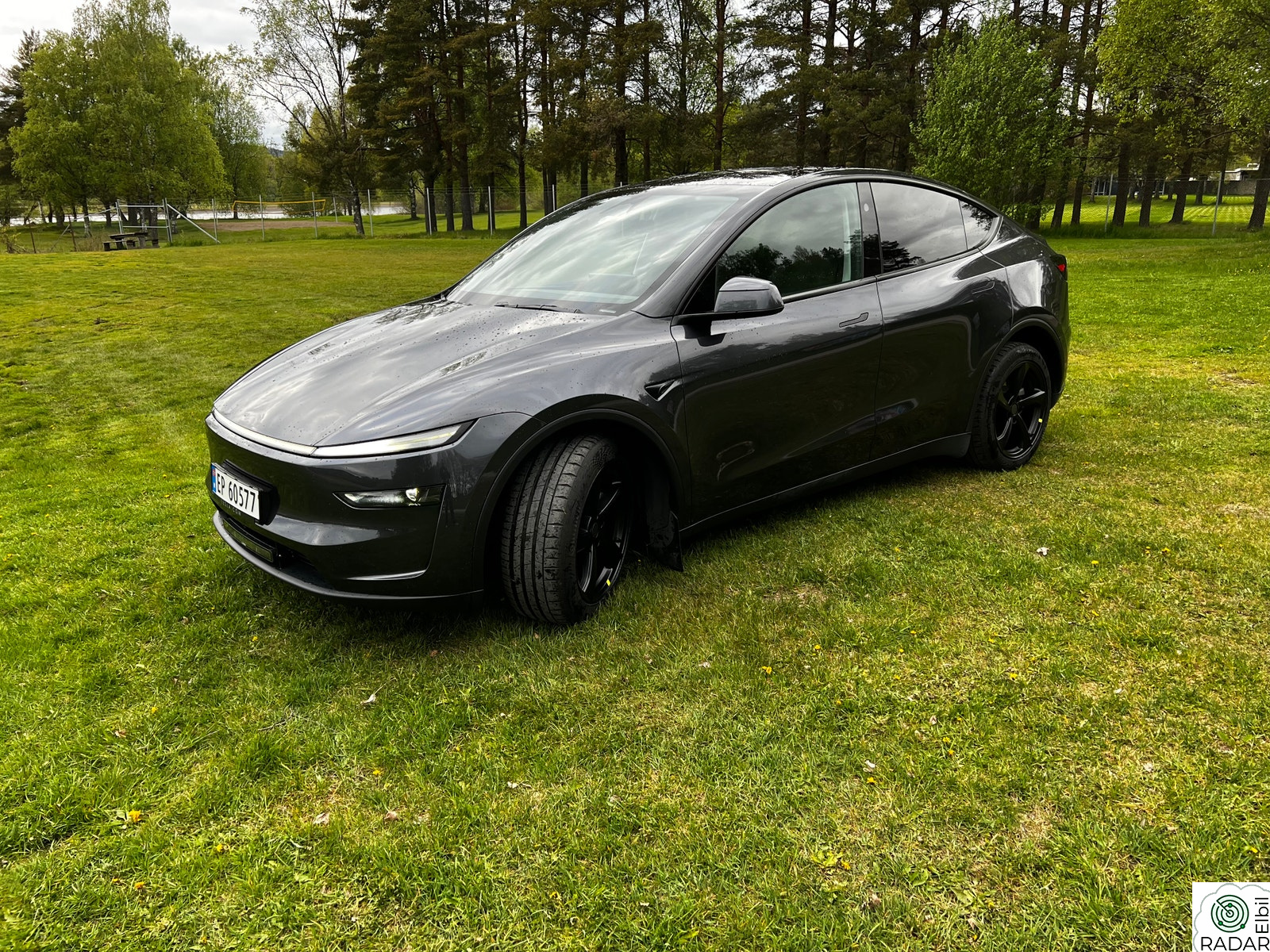 TESLA Model Y Premium Long Range AWD