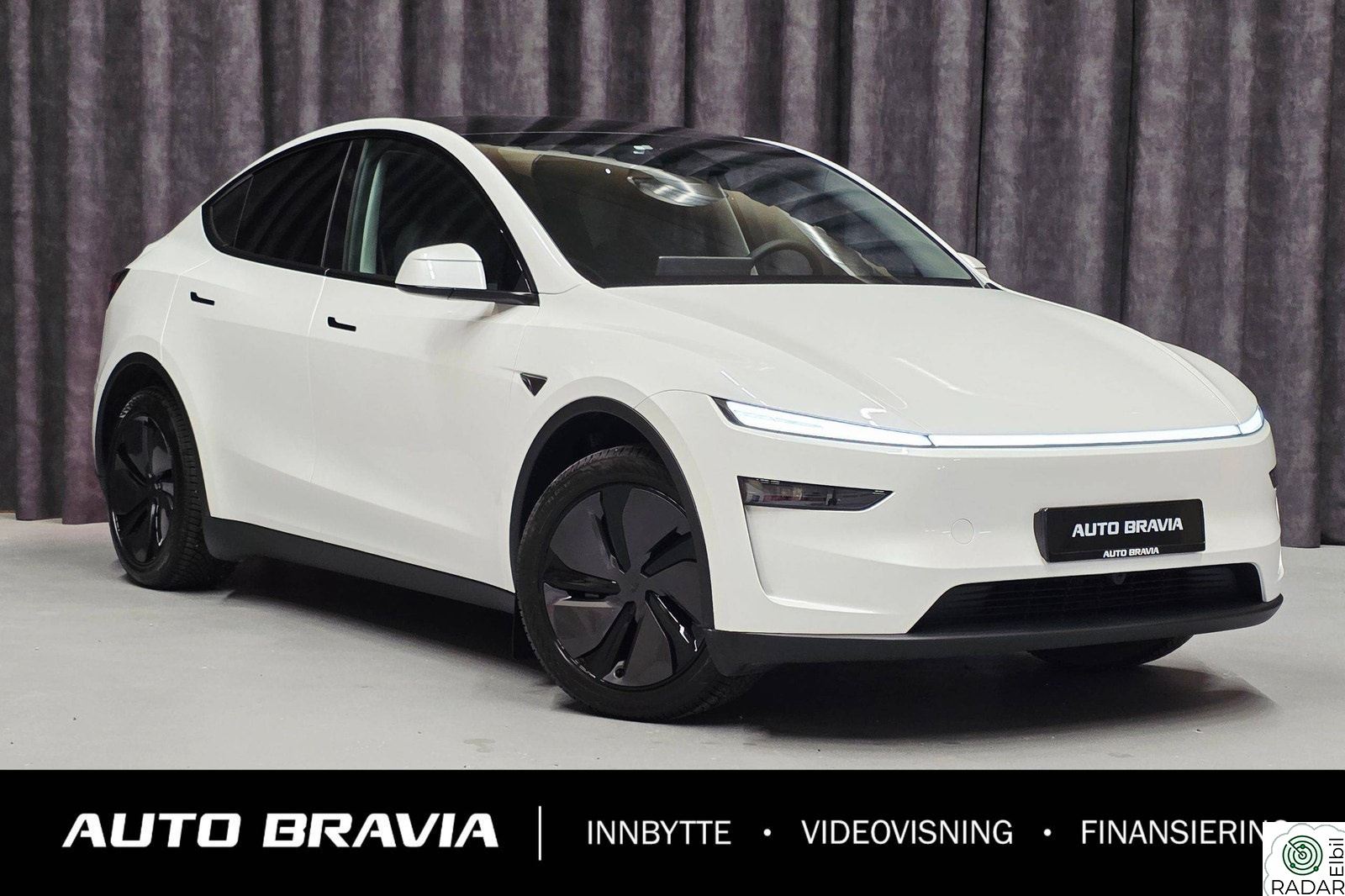 TESLA Model Y LONG RANGE/AWD/600KM/JUNIPER/KROK/AUTOPILOT/19 S+V+++