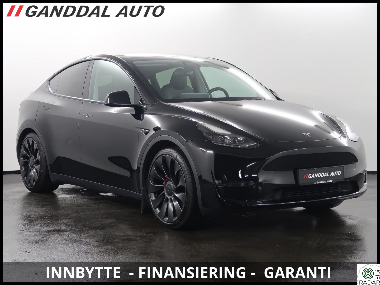 TESLA Model Y PERFORMANCE AWD / KROK / KAMERA / 21" AWD / FULL PPF++