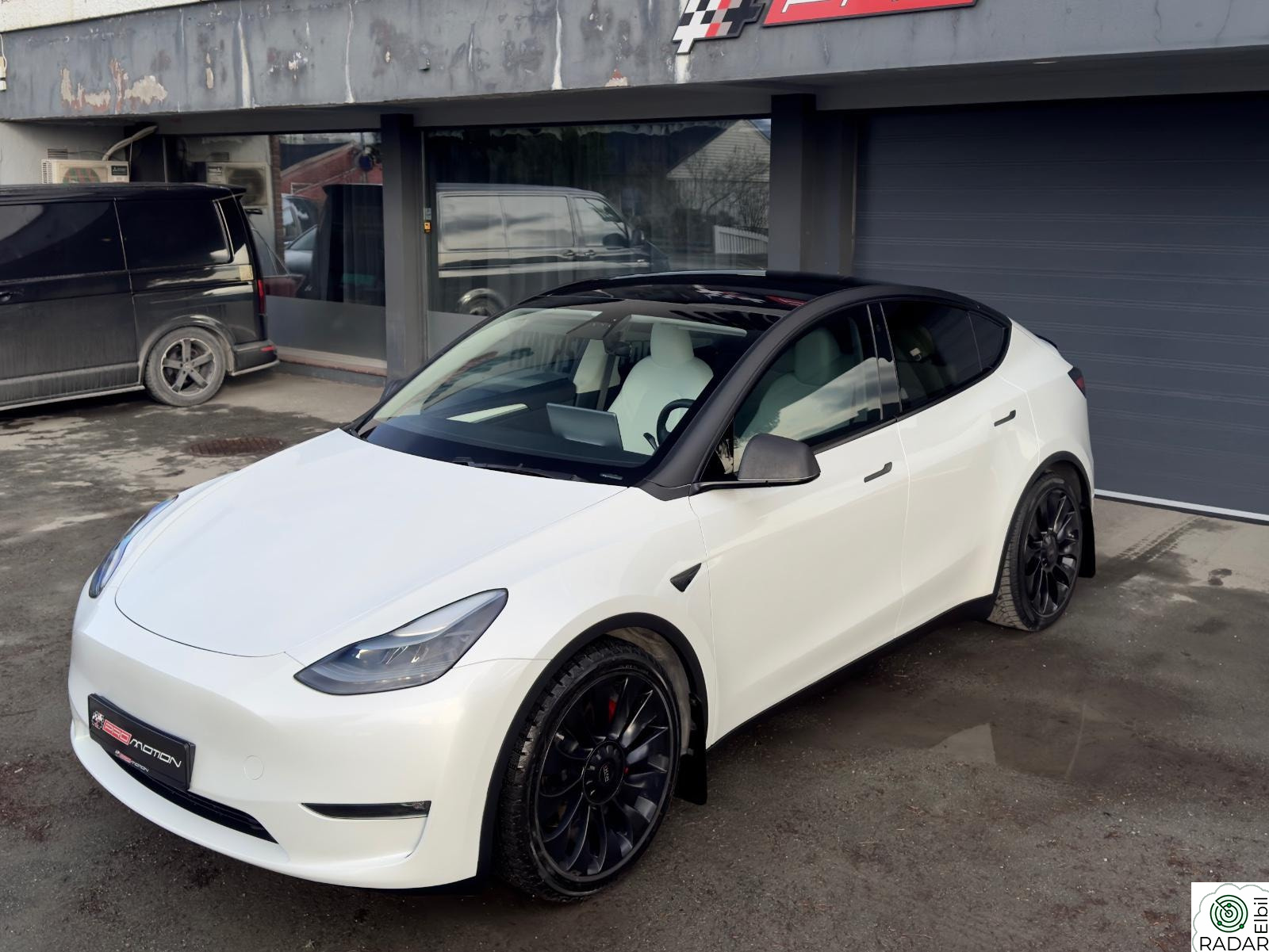 TESLA Model Y Performance/AWD/Ryzen/21  Uberturbin/Hengerfeste/Matrix