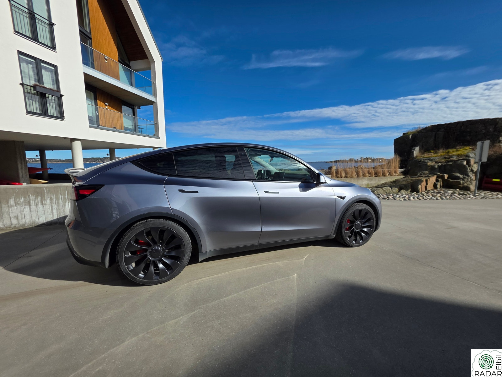 TESLA Model Y Performance AWD, FSD, krok, nybilgaranti