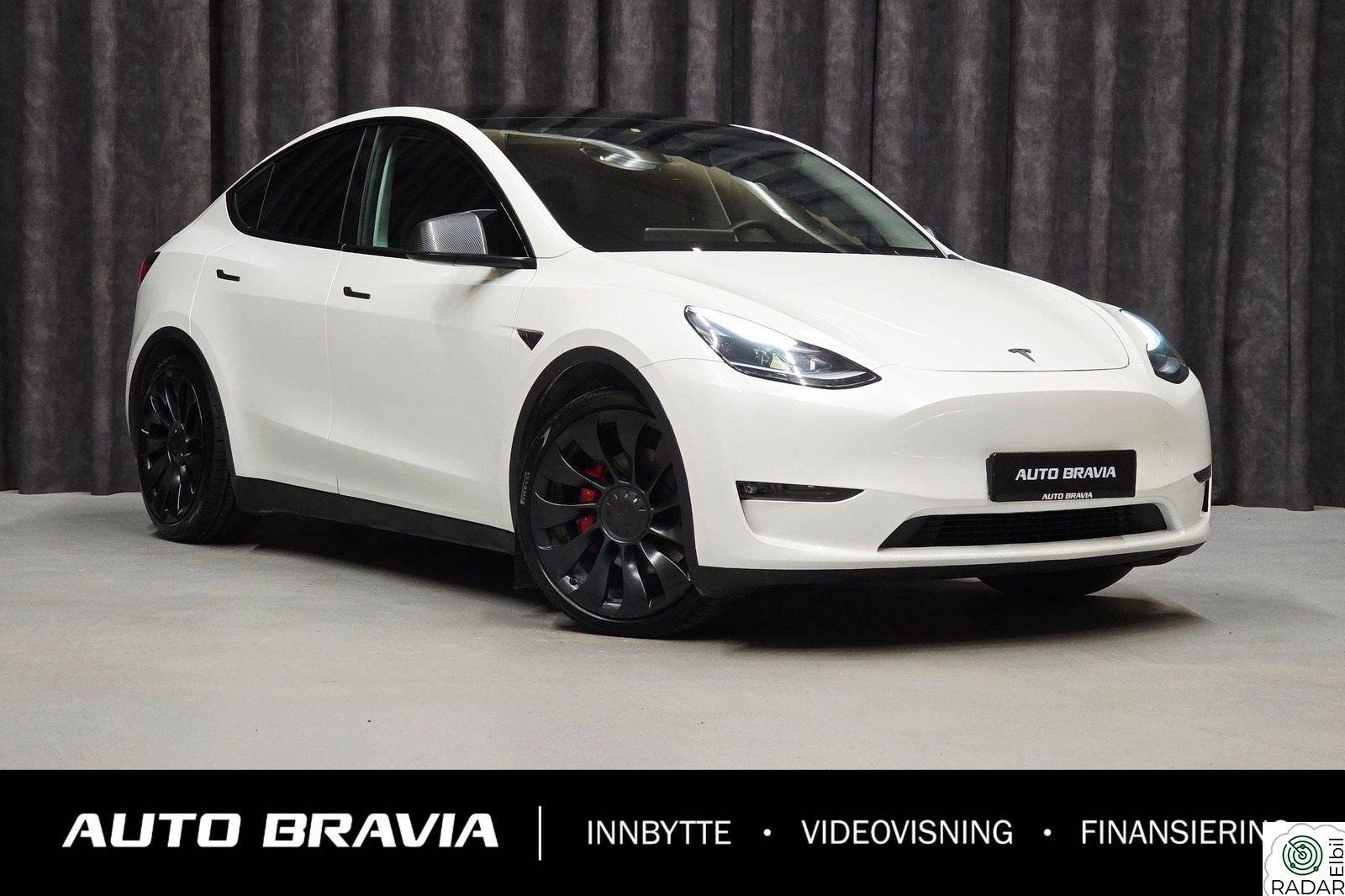 TESLA Model Y PERFORMANCE/535HK/DUAL MOTOR/KROK/514KM/AP/MATRIX/AMD++
