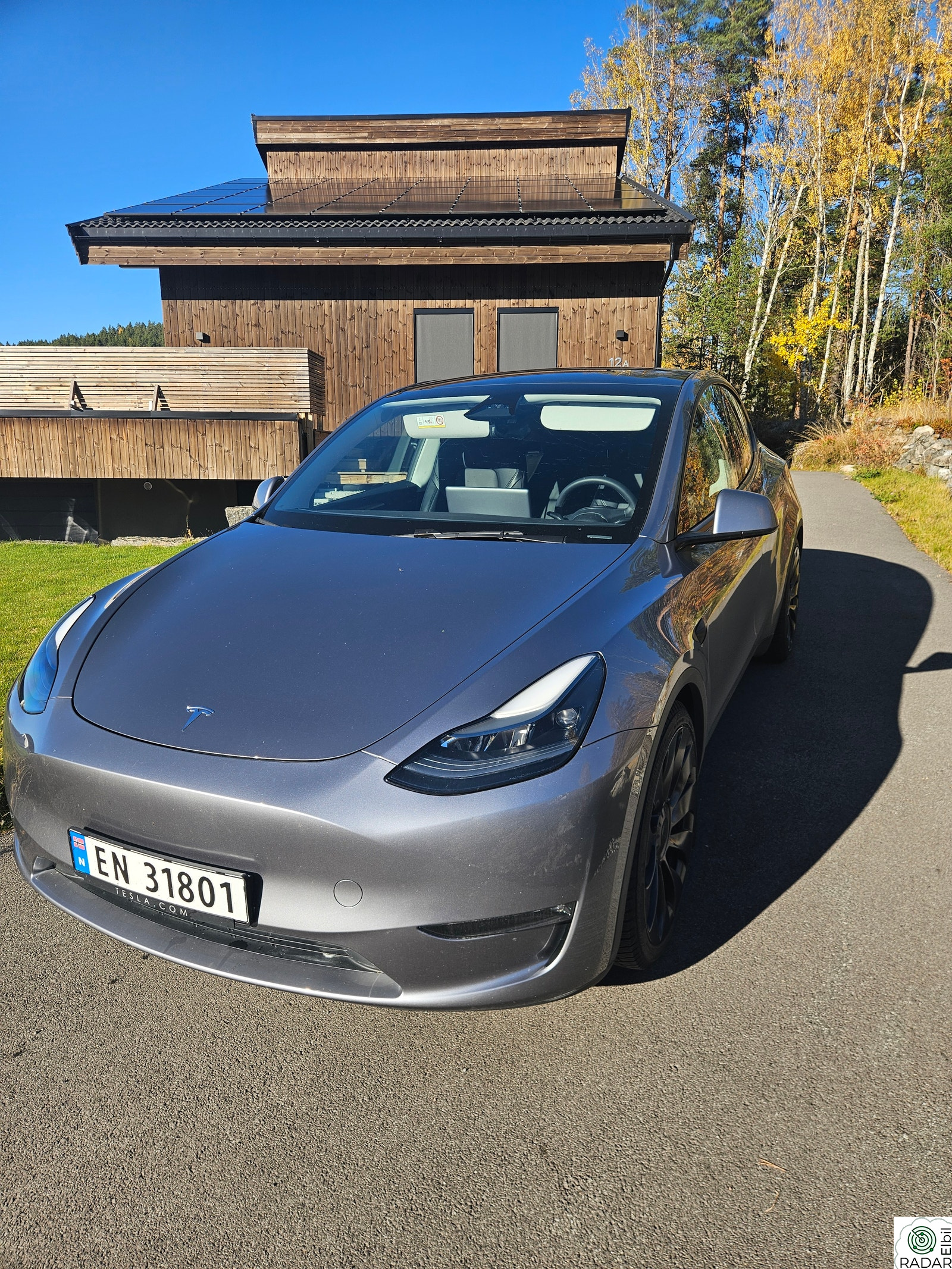 TESLA Model Y Performance AWD