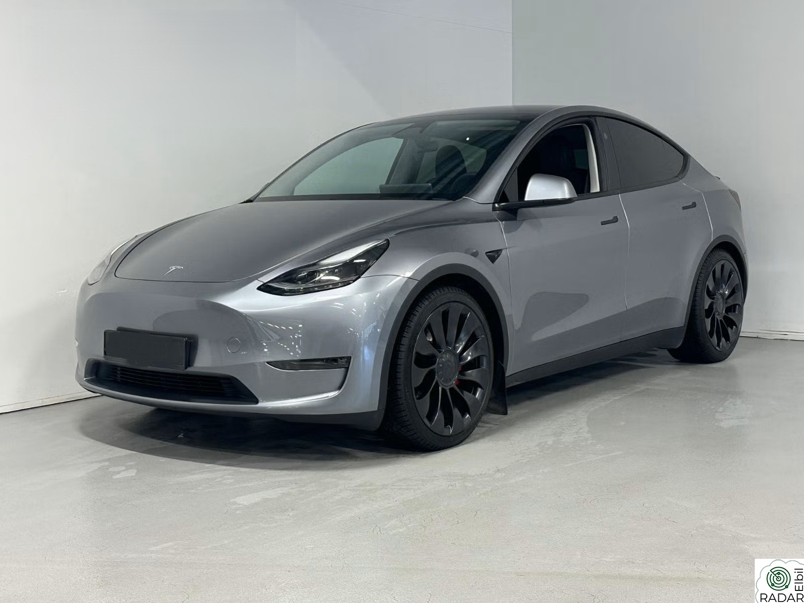 TESLA Model Y Performance AWD| 8 mnd |Spar 200.000kr | 21" |