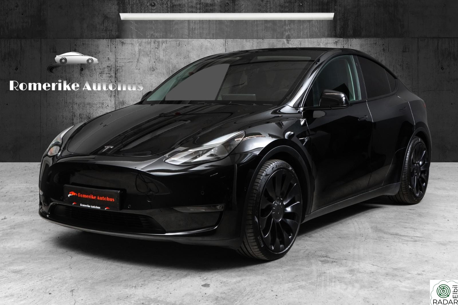 TESLA Model Y PERFORMANCE AWD BERLIN // Autopilot, AMDRyzen, 21"+++
