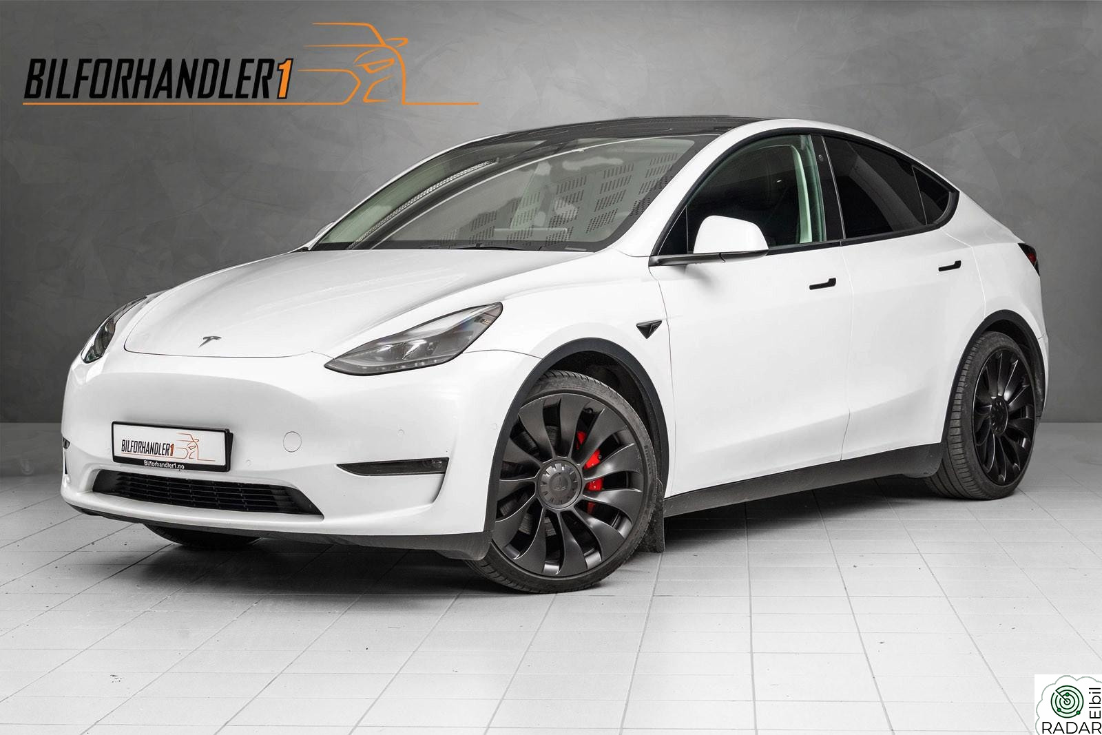 TESLA Model Y Performance Autopilot/Premium lydsystem/2x21"/Krok