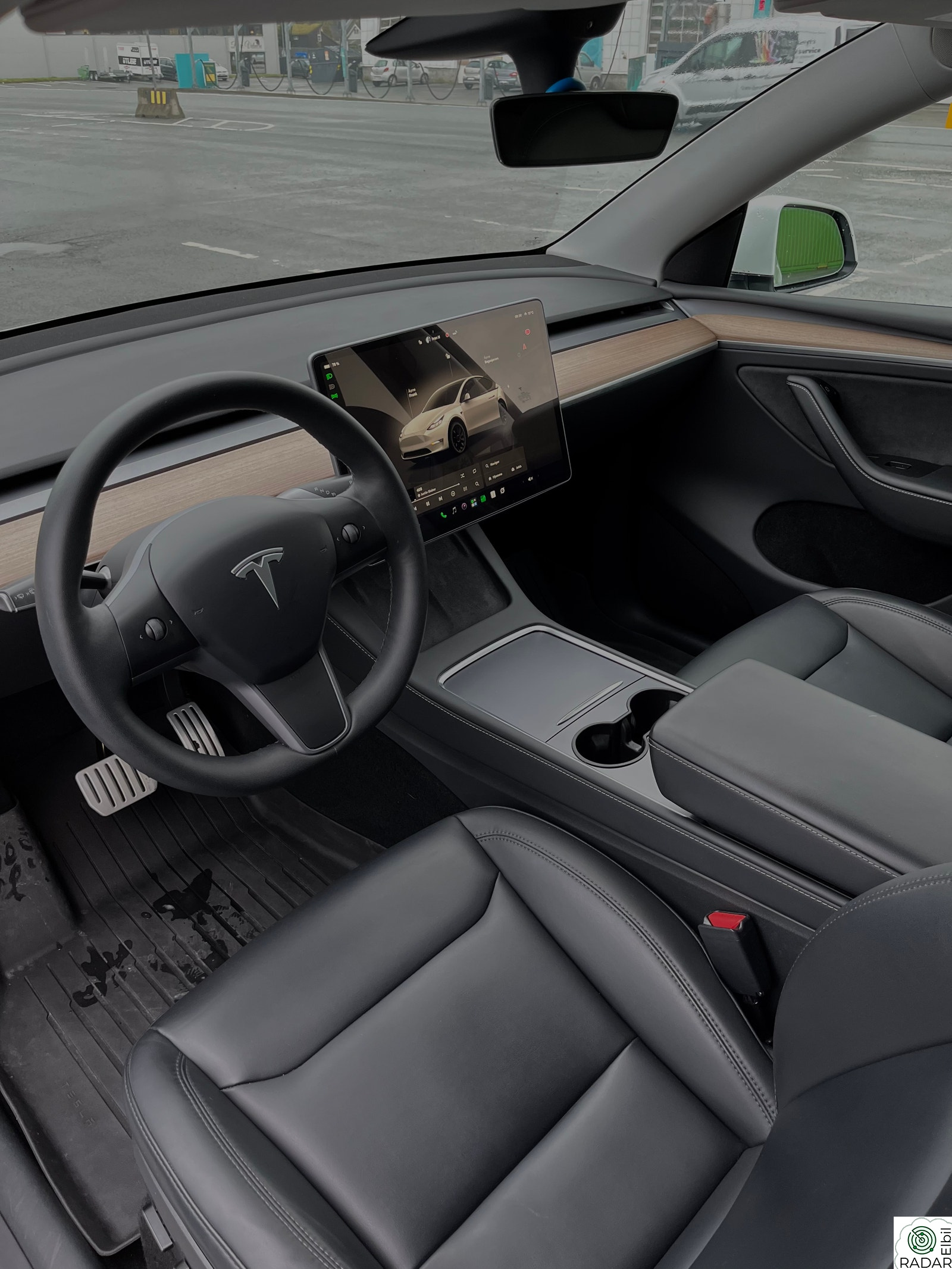 TESLA Model Y Performance AWD
