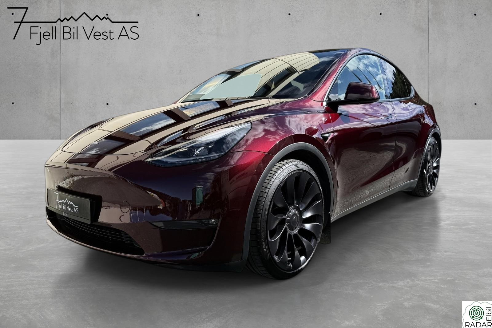 TESLA Model Y Perfomance Norsk Krok AP Skinn Hifi Vinterpakke 21+21