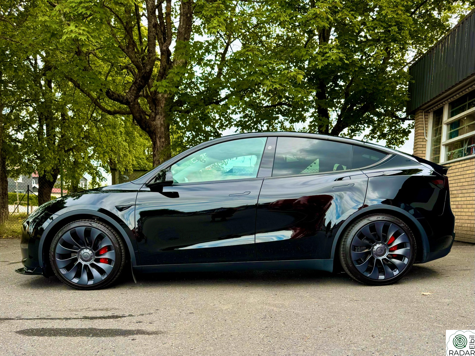 TESLA Model Y Performance DEN BLANKESTE TESLA’N - STEK shield