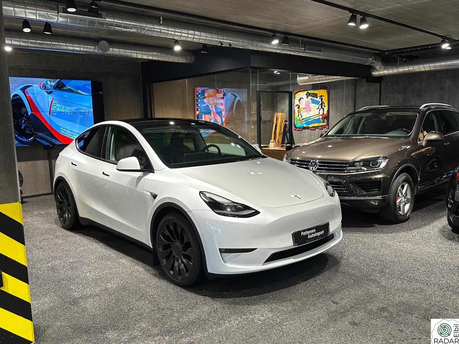 TESLA Model Y Performance - 2 sett 21" hjul