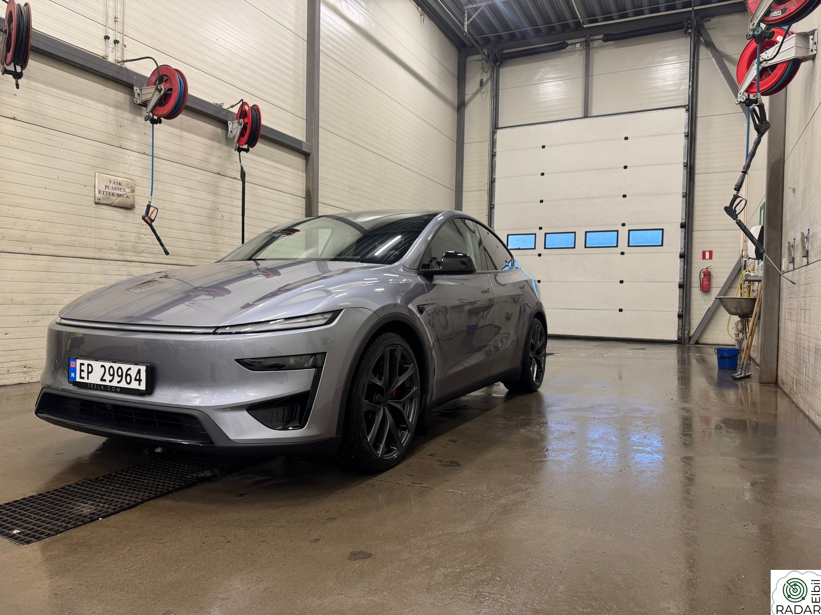 TESLA Model Y JUNIPER PERFORMANCE /KROK/AWD/MATRIX 21"+21"