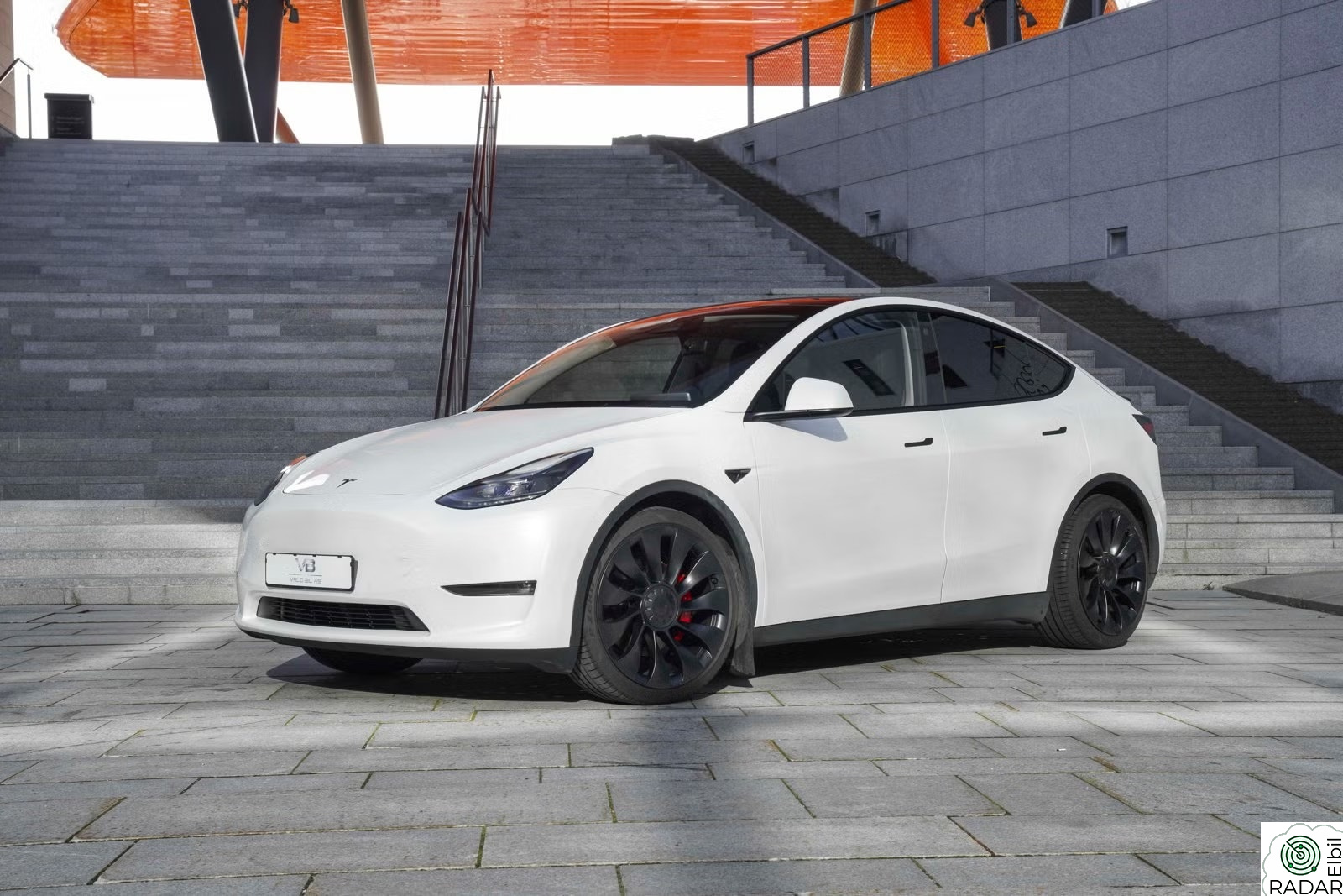TESLA Model Y Performance AWD