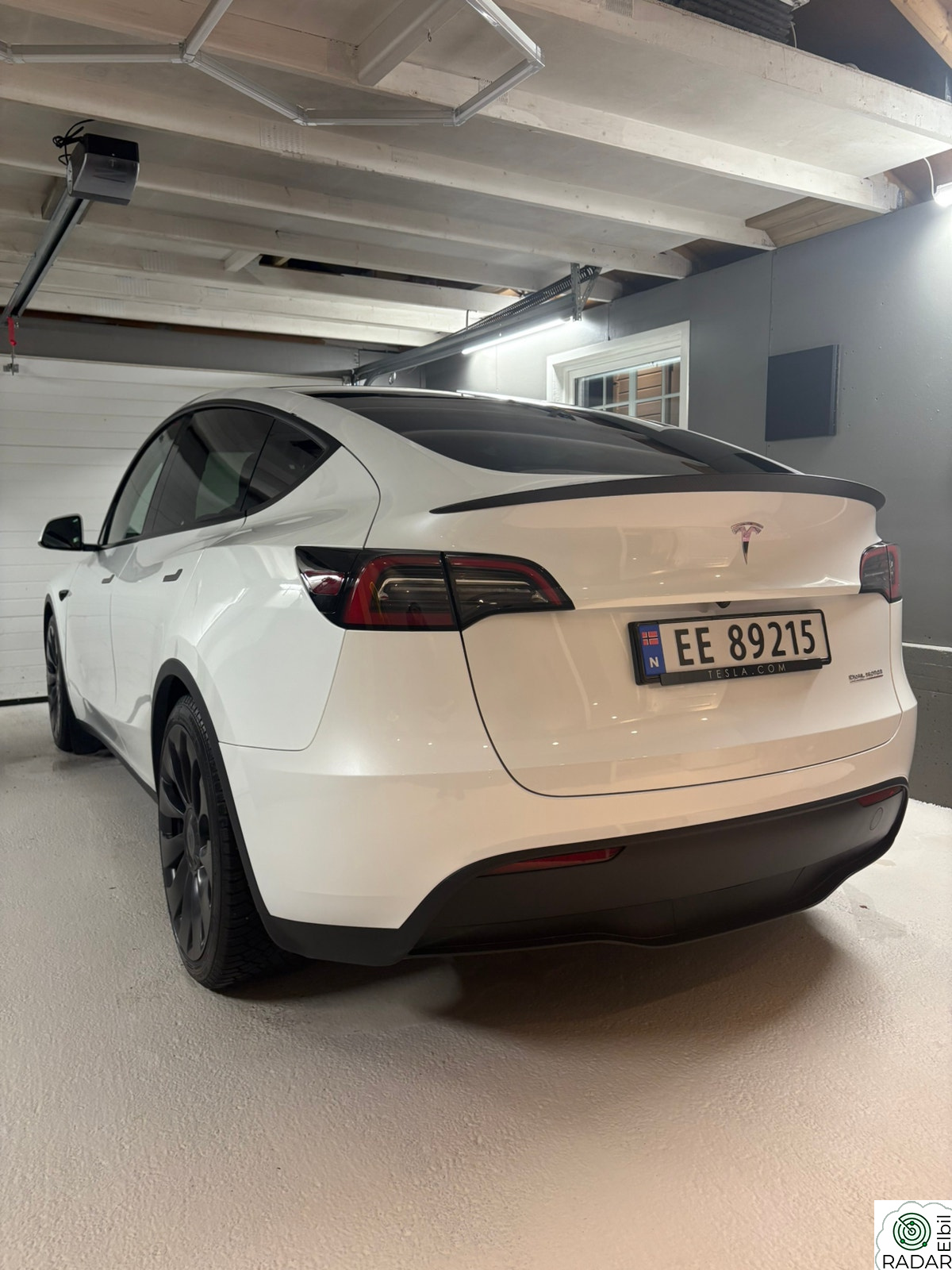 TESLA Model Y Performance AWD  21/21 Hjul / Krok