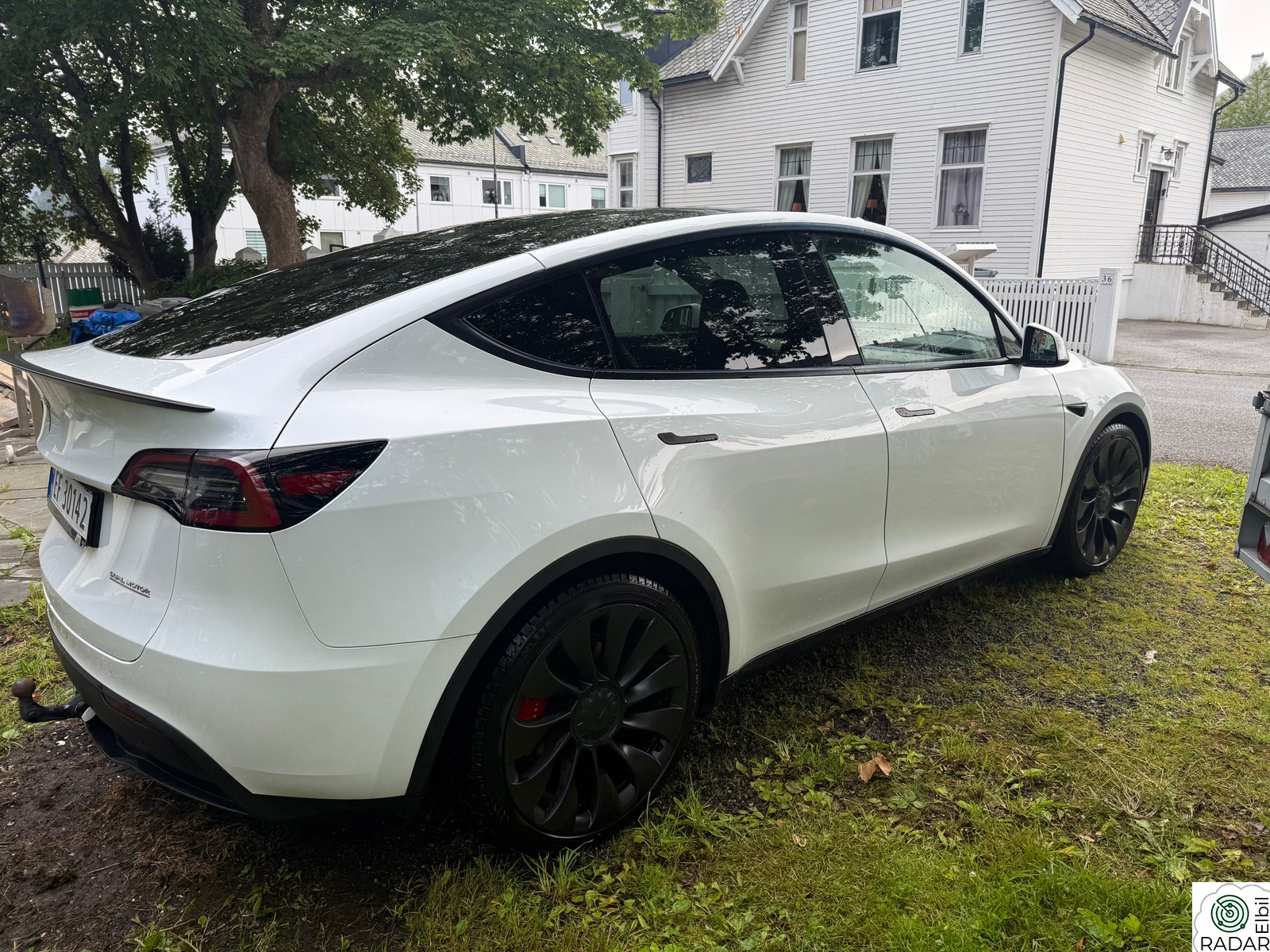TESLA Model Y Performance AWD
