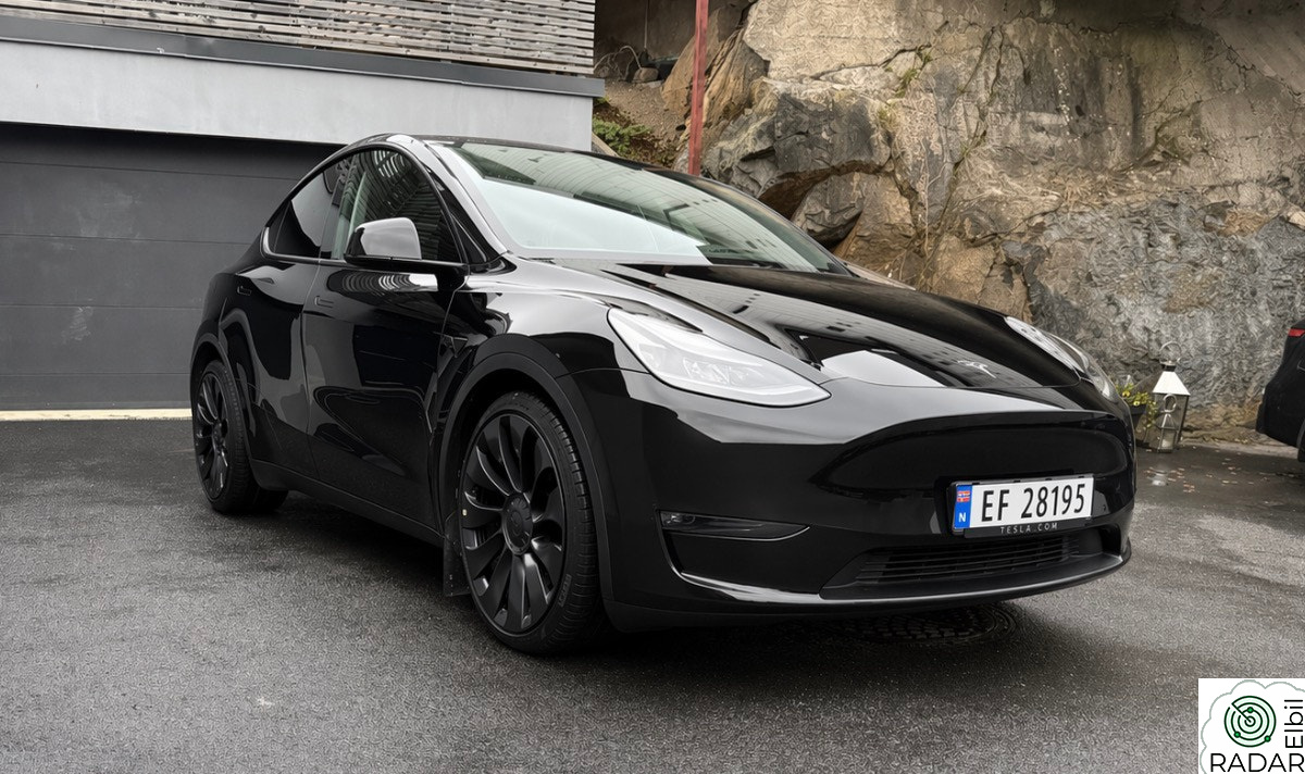 TESLA Model Y Performance AWD - 1 eier - krok - 21+19