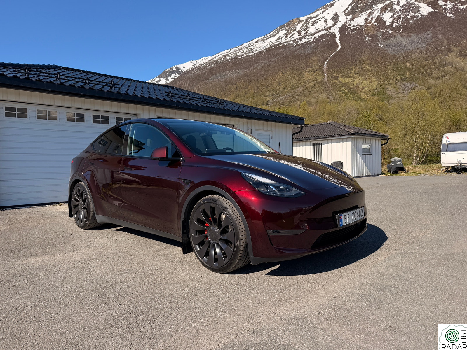 TESLA Model Y Performance AWD