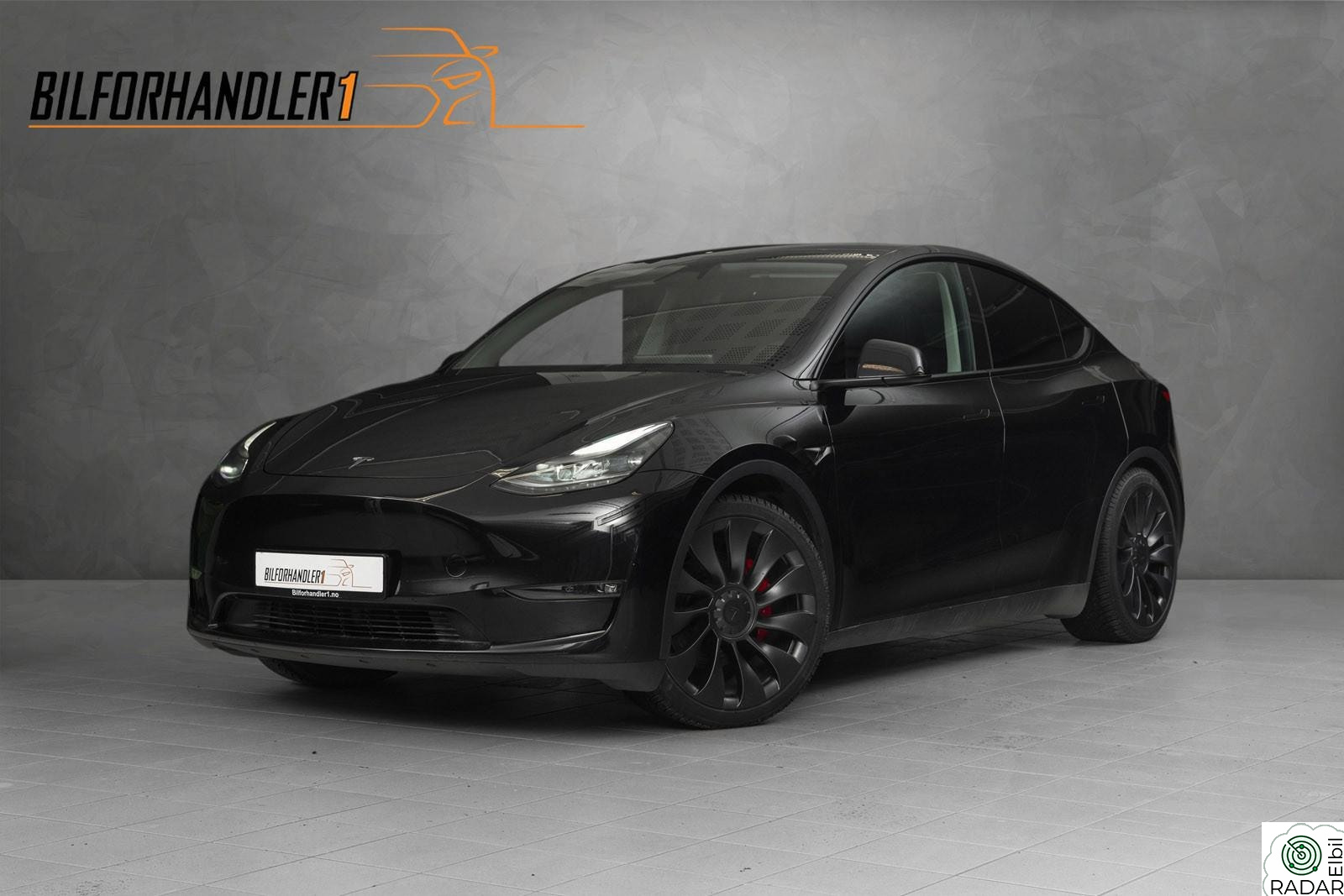 TESLA Model Y Performance Krok/Autopilot/Premium lyd/2x21"