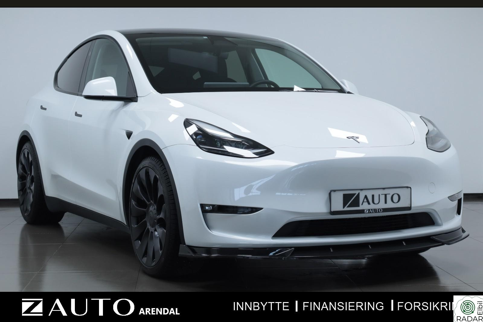 TESLA Model Y PERFORMANCE/1EIER/PANO/AP/PREMIUM/KROK/MCU2/V.PUMPE/21"