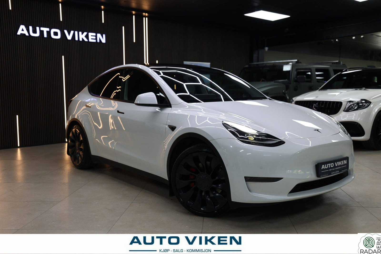 TESLA Model Y PERFORMANCE-514 WLTP-535HK-4X4-AP PREMIUM-FSD 3-V.PAKKE