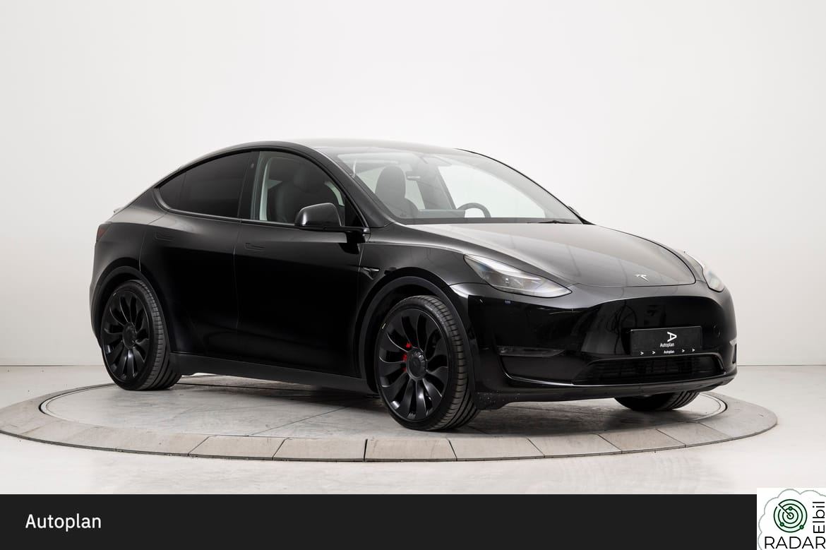 TESLA Model Y Performance AWD Krok/Autopilot/Varmepumpe/Panorama