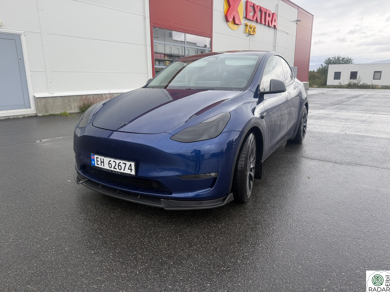TESLA Model Y Performance AWD