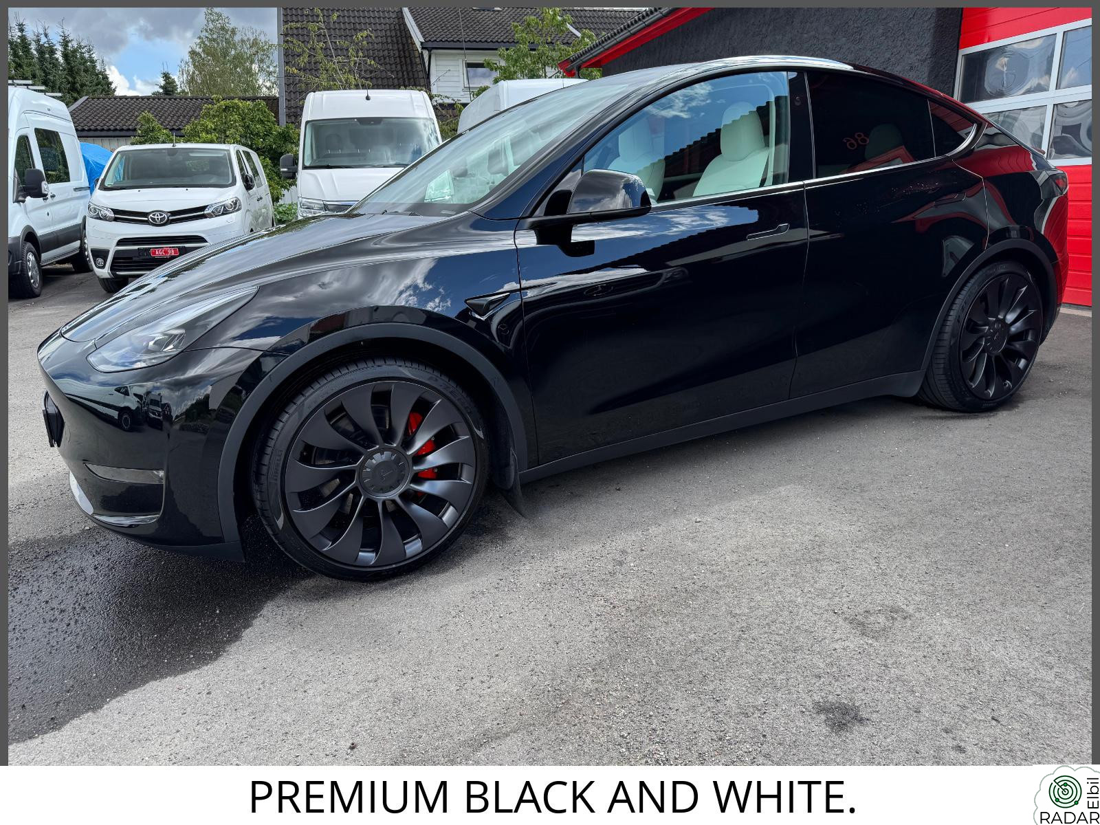 TESLA Model Y PERFORMANCE AWD KROK ACC AP GLASSTAK
