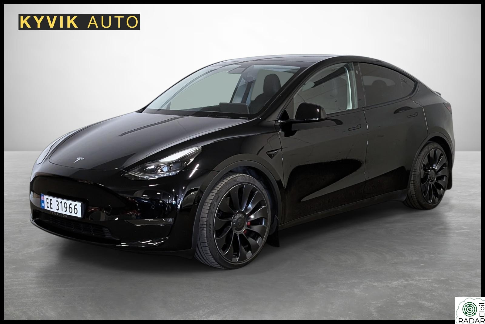 TESLA Model Y Performance / AWD / PANO / SKINN / R.KAMERA / EU.28+++
