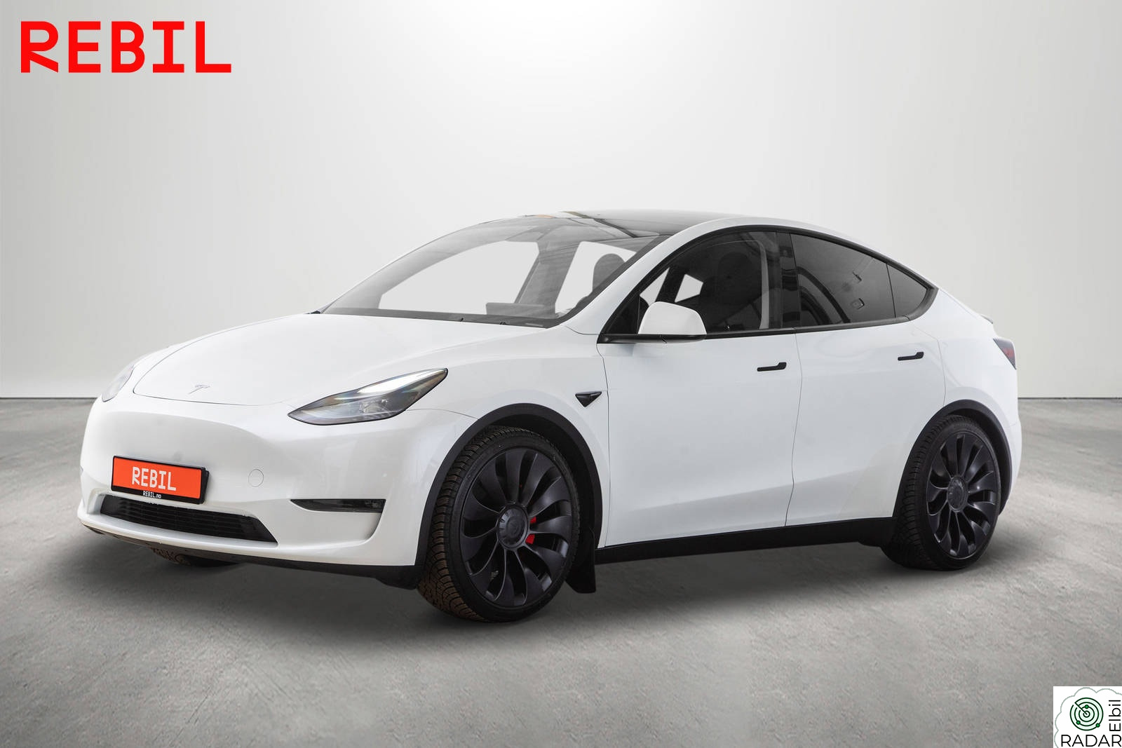 TESLA Model Y 514km/Performance/AWD/2xUber/MCU3/AP/Navi/R.kamera/Pano