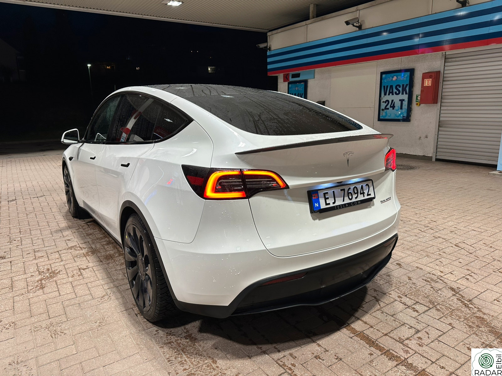 TESLA Model Y Performance, AWD,21'',Autopilot, Vinterhjul