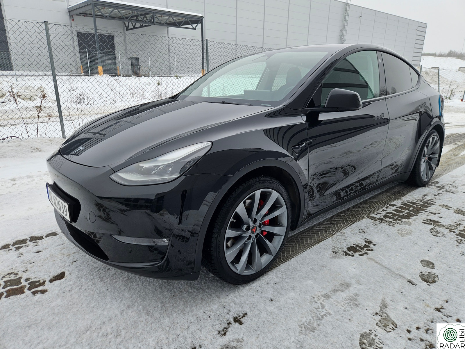 TESLA Model Y Performance AWD