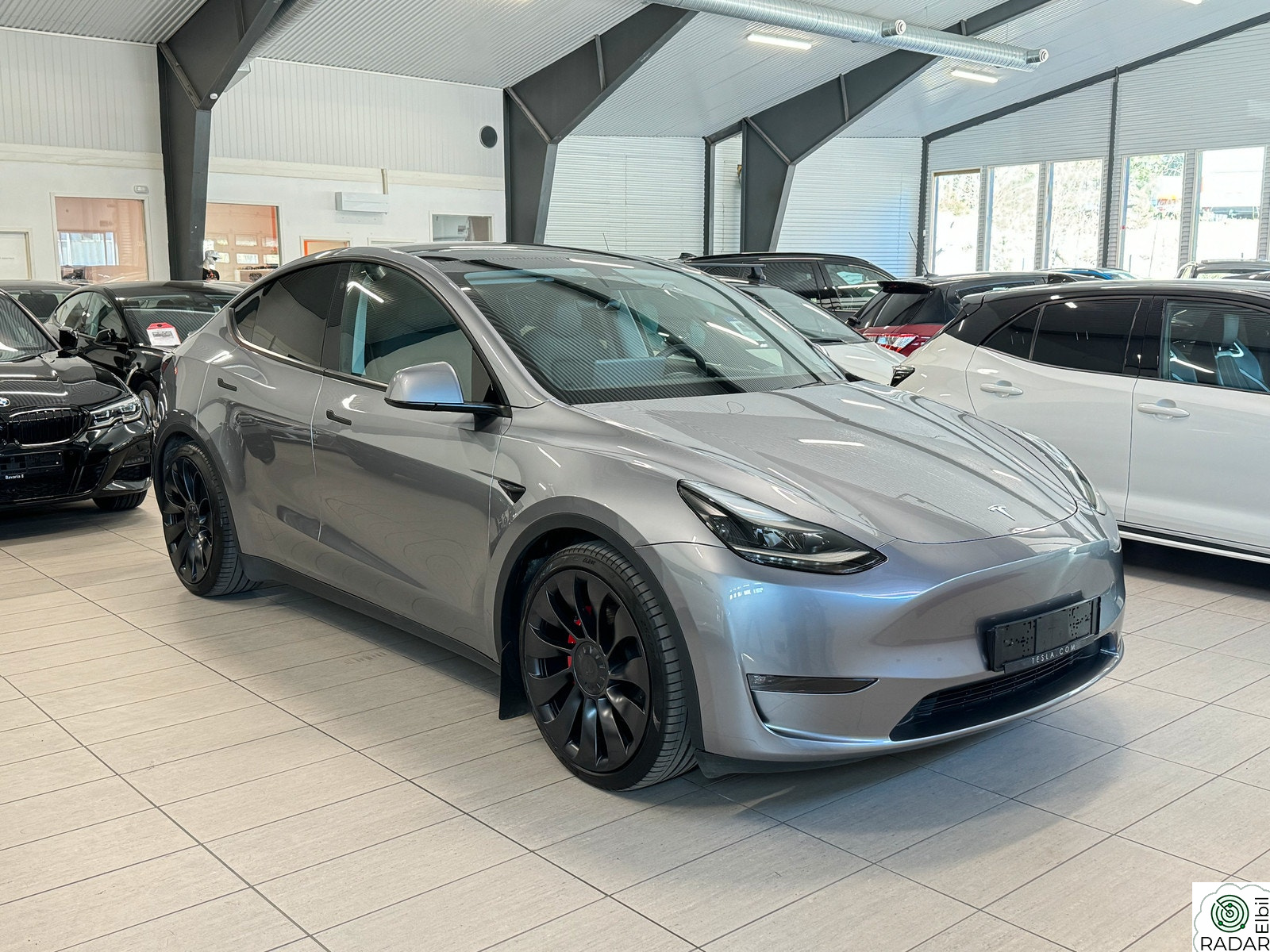 TESLA Model Y Performance AWD QUICKSILVER,H-FESTE,HIFI,21"