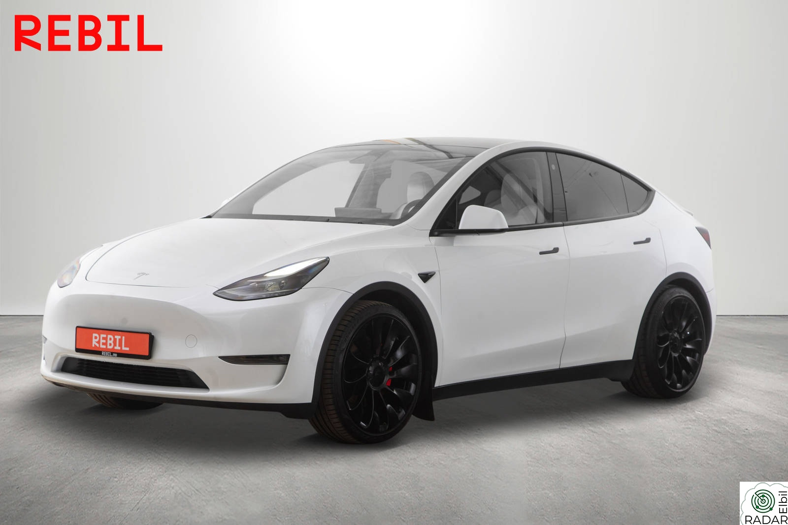 TESLA Model Y 514km (WLTP)/Performance/Über/AWD/Ryzen/Navi/R.kam/Krok