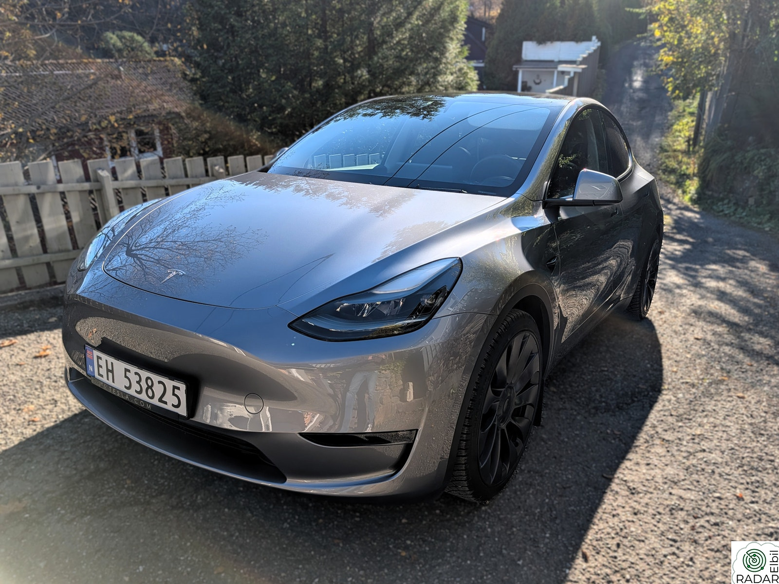 TESLA Model Y Performance AWD